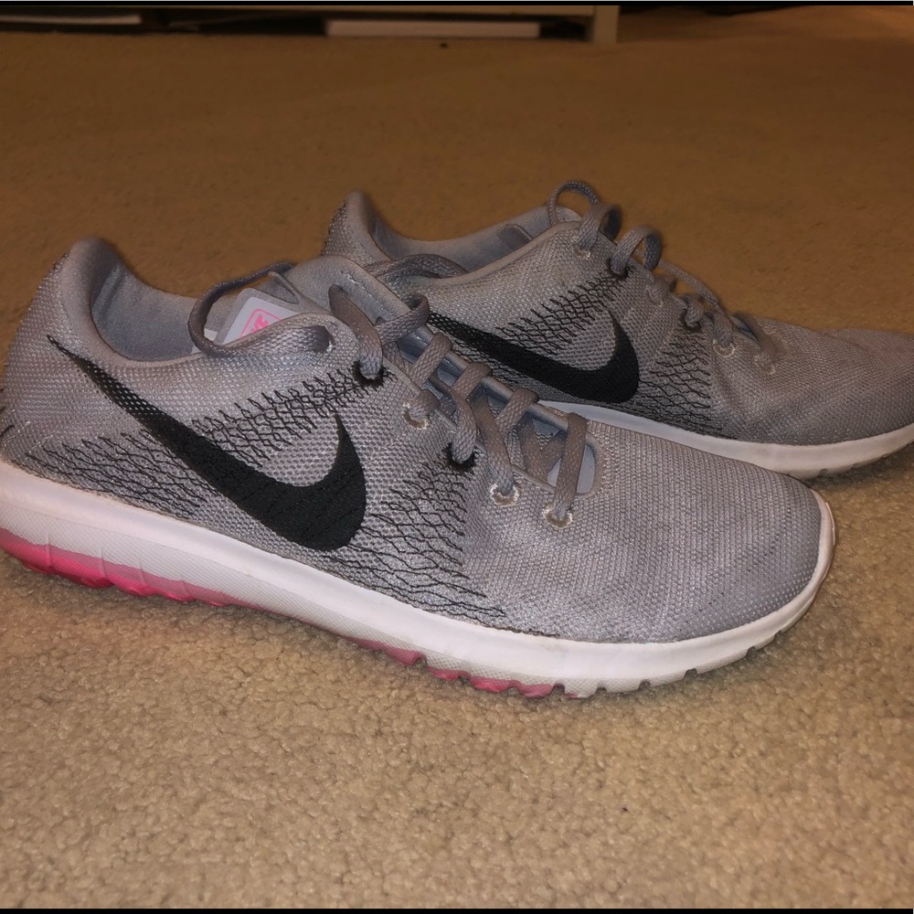 NIKE FLEX GRAY & PINK